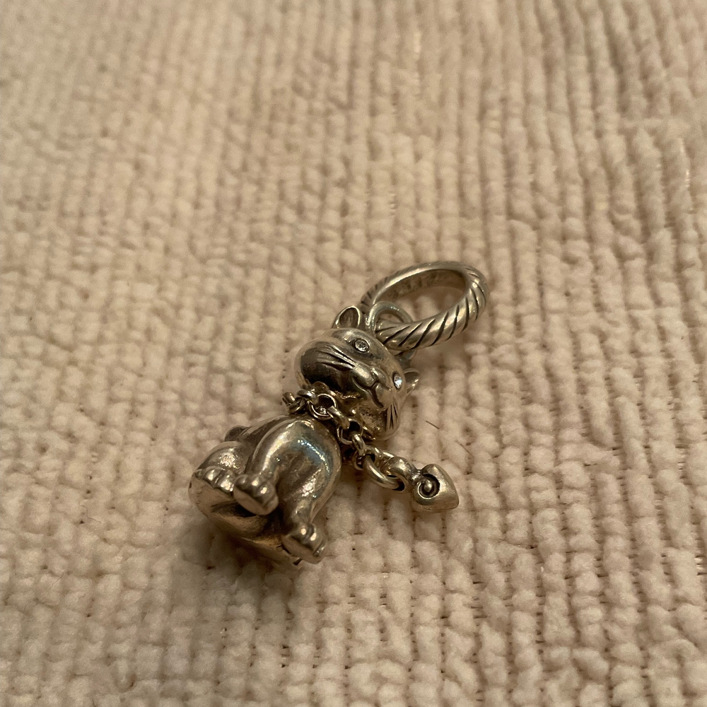 Brighton Kitty Charm (Style: #J92062) from the Brighton ABC's collection